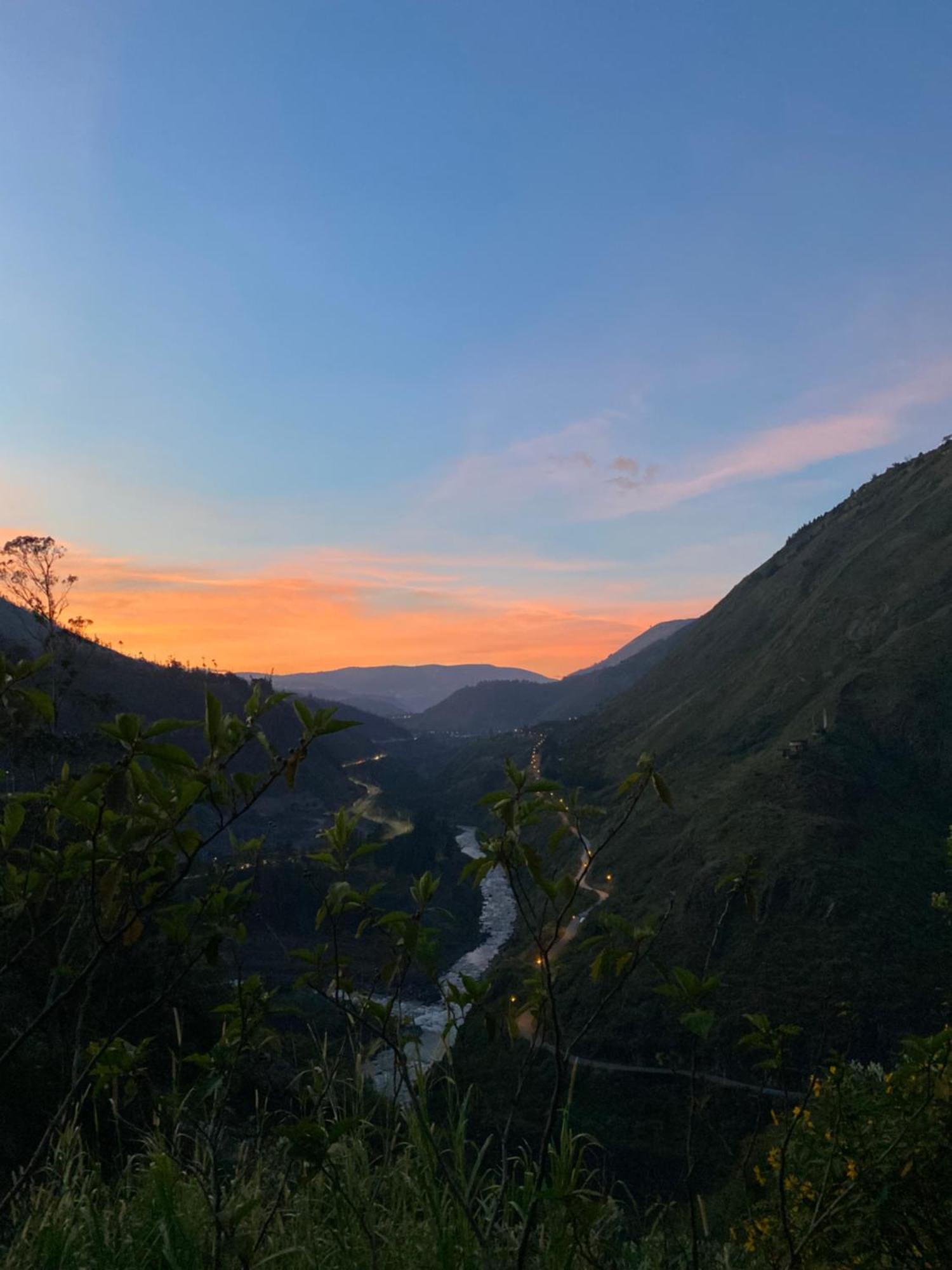 Mountain Chalet - Tungurahua Hot Springs/Aguas Termales บาญอส ภายนอก รูปภาพ